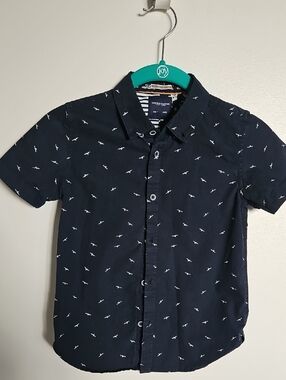 Denim & Flower Navy Short-Sleeve Button-Down with White Seagull Print